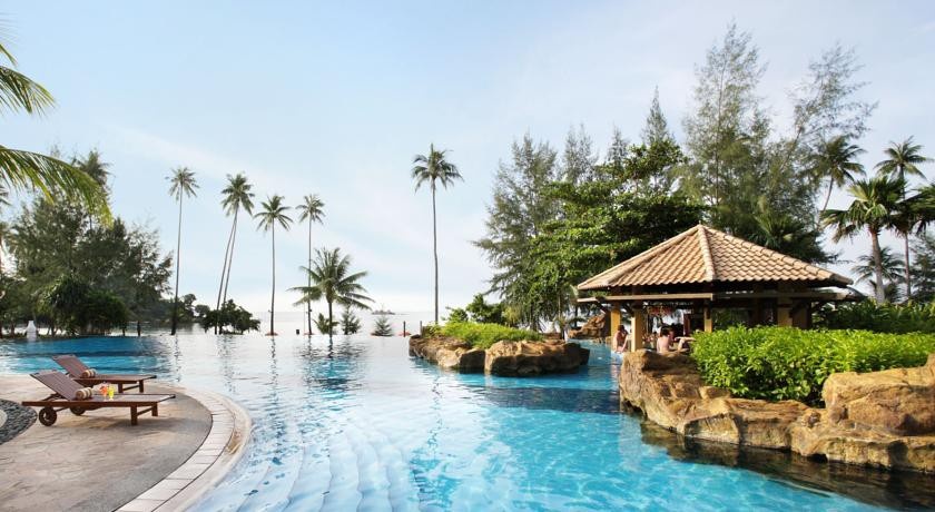 Nirwana Resort Hotel 