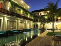 Aquarius Star Hotel 