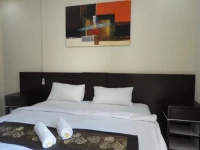 Adi Sankara Hotel 