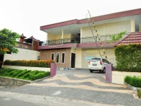 Nalaya Home 