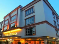 Lovina Inn Penuin 