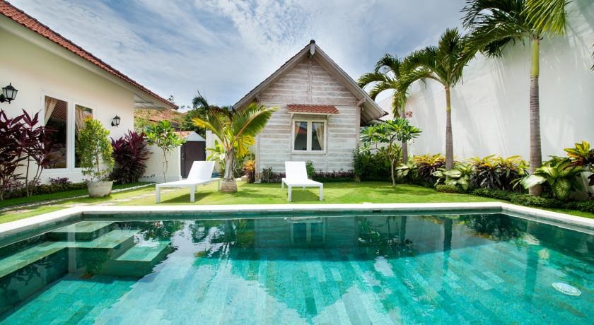 Green Garden Seminyak Villa 