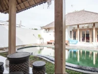 Kubu Melati Seminyak 