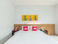 ZenRooms Seminyak Mertanadi 