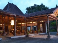dGreen Kayon Airport Hotel 