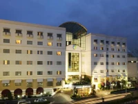 Surabaya Suites Hotel 