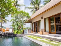 Liyer Nirvana Hostel 