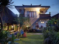 Loris Homestay 