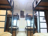Ode Hostel 