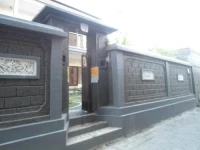 Uma Taman House 