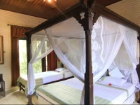 Ina Inn 