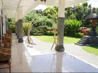 Uluwatu Made Guesthouse 