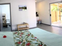 Raiatea Airport Bungalow 