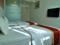 Studio8 Inn 2*