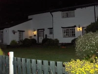 Shamrock Guesthouse 