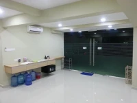 Leaf Guest House 2*