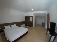 Summer Beach Lodge 