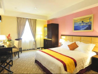 Hallmark Crown Hotel