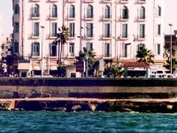 Paradise Inn Le Metropole Hotel 
