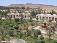 Palm Valley Hotel 