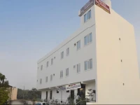 Hotel Raj Paradise 2*