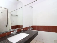 hotel honey bunny 2*