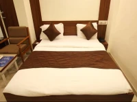 OYO Rooms Maninagar Station 2 