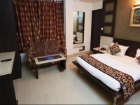 OYO Rooms Vatva GIDC Phase 4 