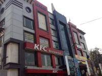 OYO Premium Allahabad Civil Lines 