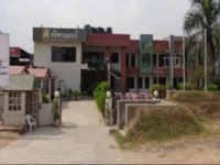 Amrapali Tourist Resort 