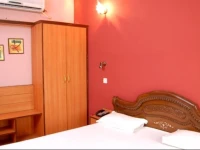 Hotel D R International 