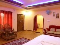 Karapuzha Lakeshore Resort 