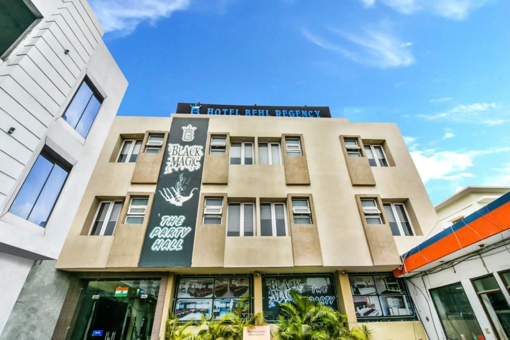 Hotel Behl Regency 