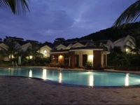 Hill View Apartment @ Riviera Foothills 