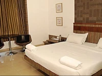 Admiral Suites 2*