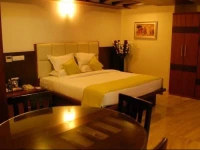 Meenal Hotel 