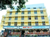 Kamats Hotel Mayura 