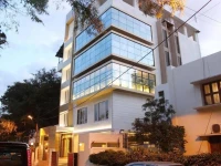 OYO Premium MG Road Trinity 