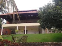 Urban Valley Resort 