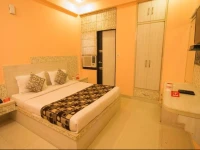 OYO Rooms P Road 