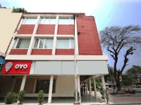Hotel JH E18HTEEN 2*
