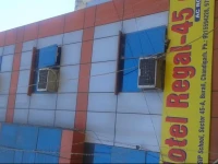 Hotel Regal 45(2) 