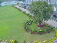 Golden Leaf Resort 