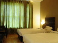 Ampa Skywalk Hotel 