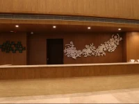 V 7 HOTEL 