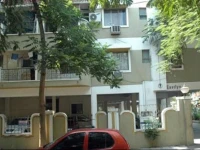 14 Square Lloyds Road 