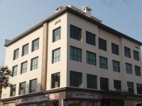 Azeez Avenue Hotel 