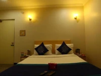 OYO Rooms Purasawalkam Flowers Road 