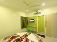 Pearl Guest House 