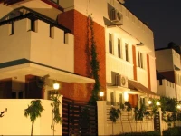 Perfect Haven @ OmR Kandanchavady Serviced Apartment 